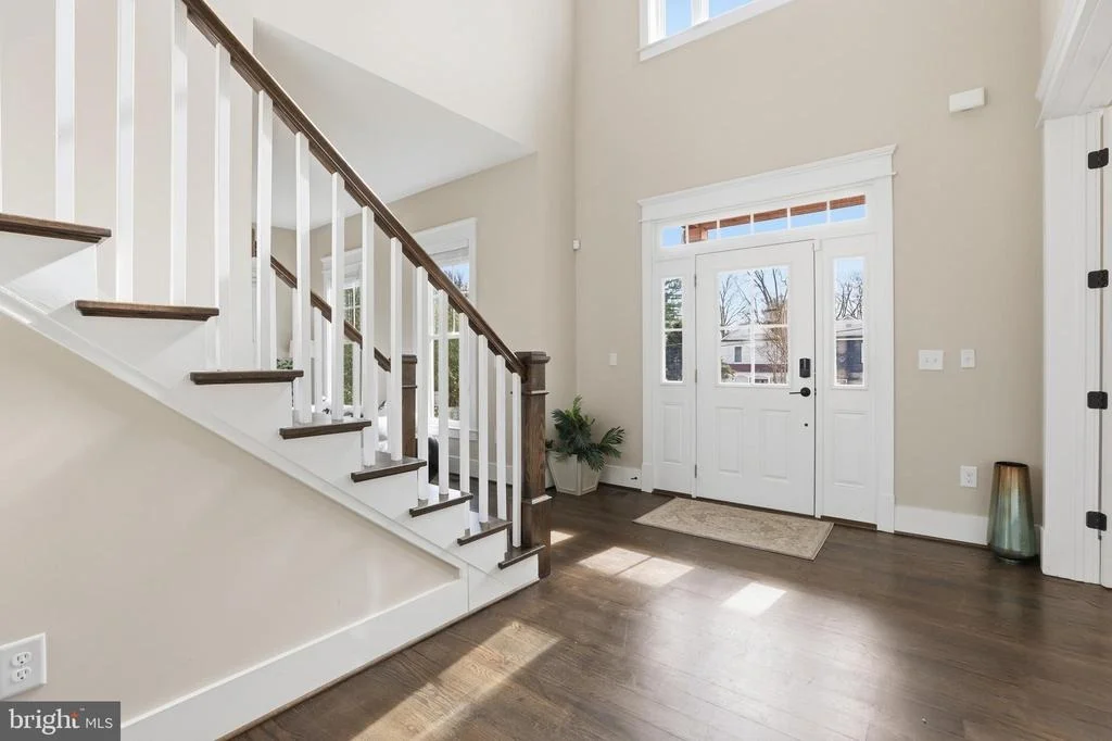 Photo of 10602 OAK PLACE