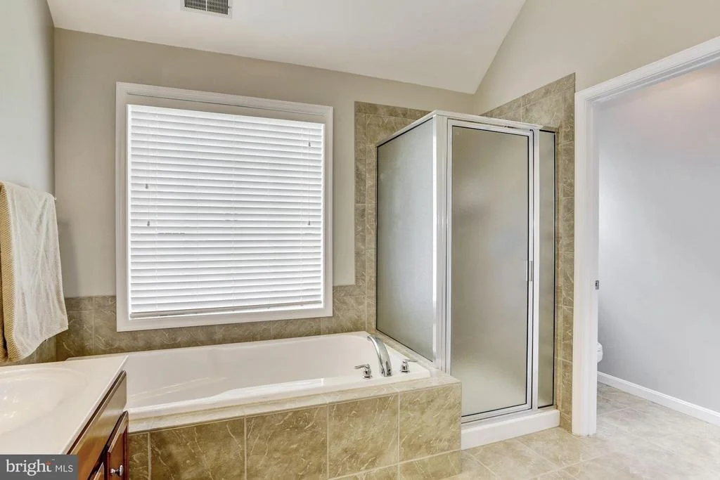 Photo of 8803 ROSE LANE