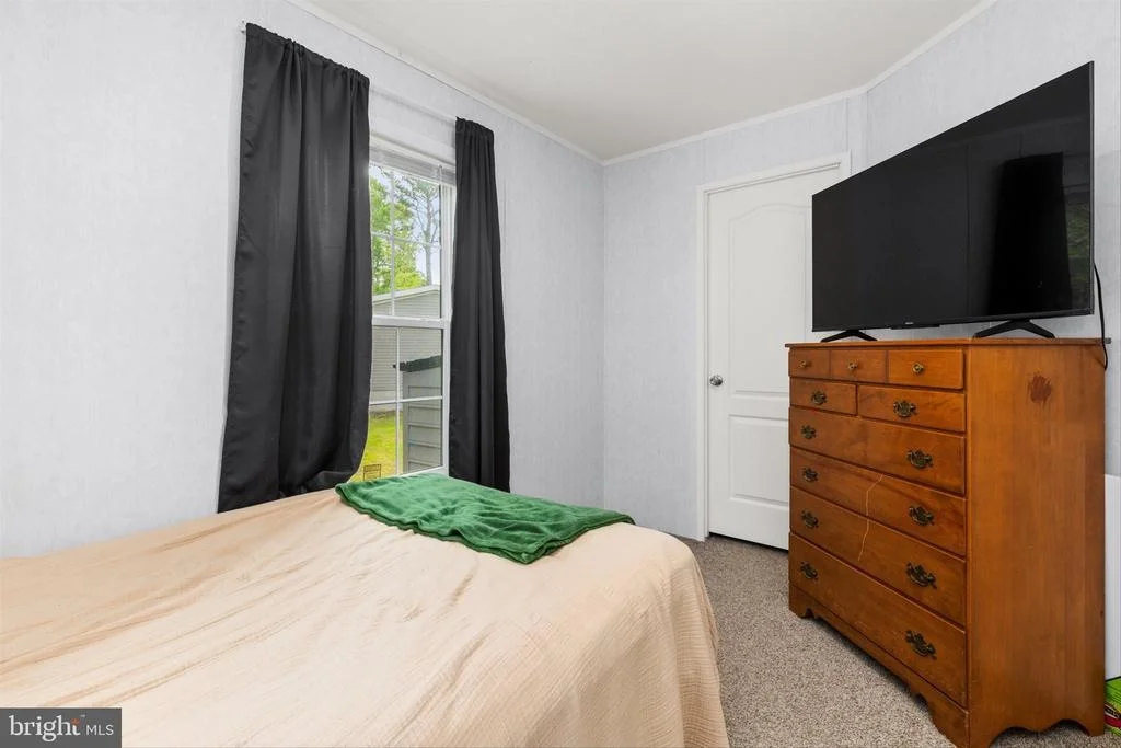 Photo of 37211 FLORIDA DRIVE