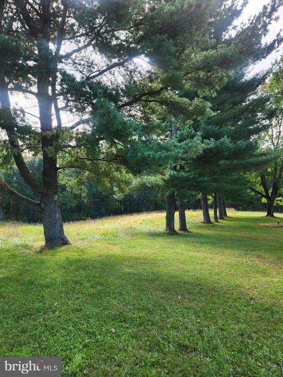 Photo of 12425 HILL CREST