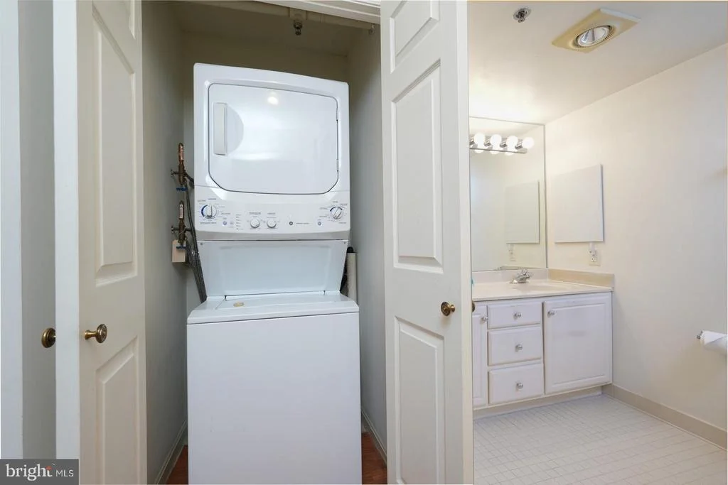 Photo of Unit 202 at 14800 PENNFIELD CIRCLE