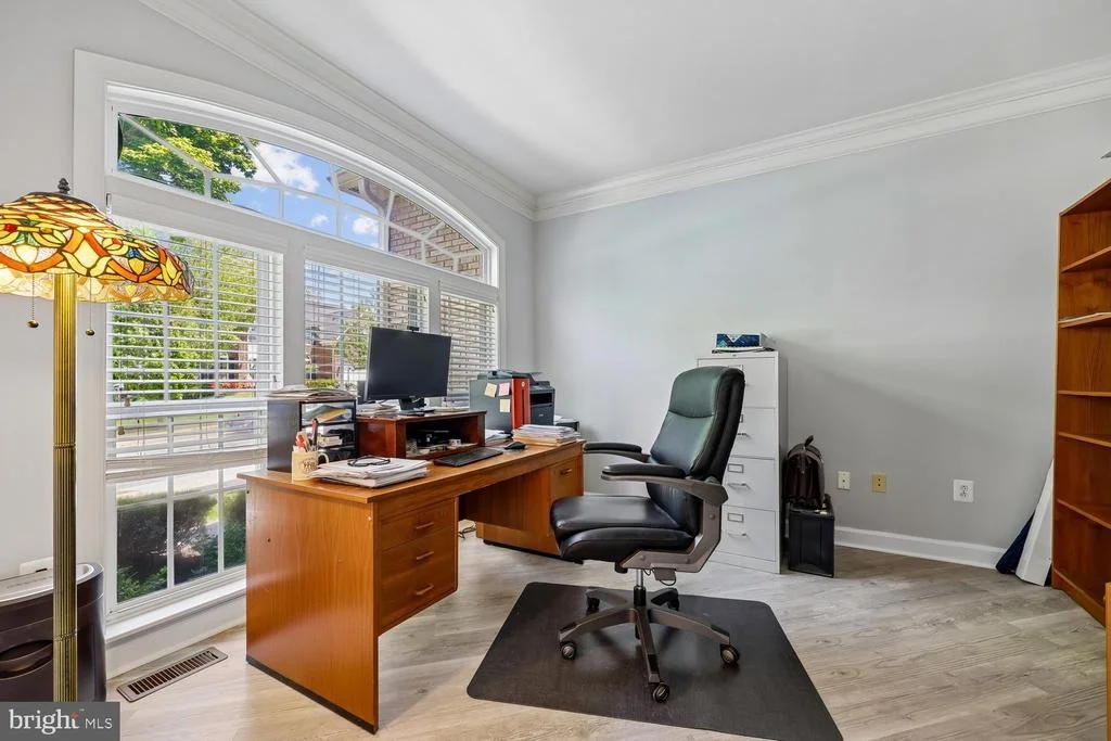 Photo of 503 GLENBROOK DRIVE