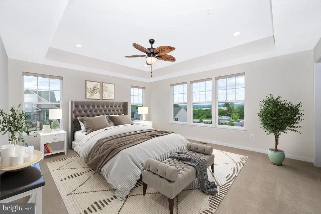 Photo of 8420 CLIFFVIEW LANE