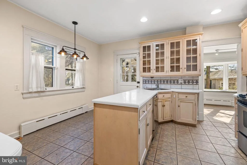 Photo of 225 HAWTHORNE ROAD