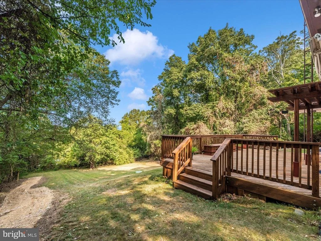 Photo of 7502 RIDGE ROAD