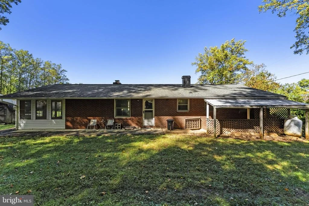 Photo of 9707 CREST HILL ROAD