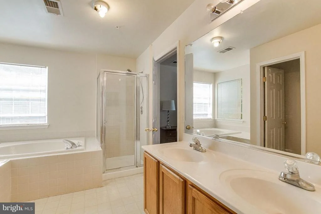 Photo of 3413 MANDERES PLACE