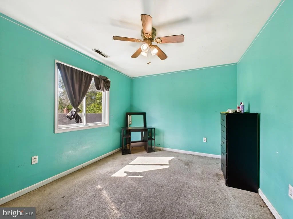 Photo of 1176 W 6TH STREET