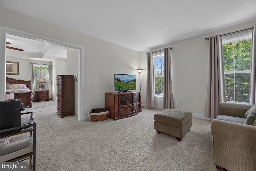 Photo of 1315 VOLUNTEER DRIVE