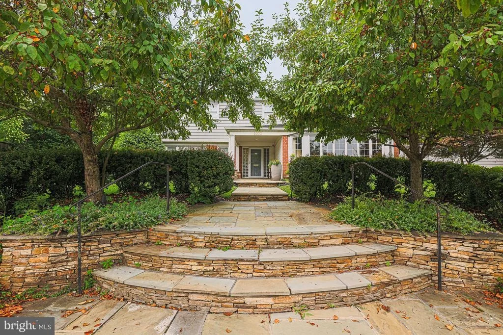 Photo of 6300 SHELRICK DRIVE