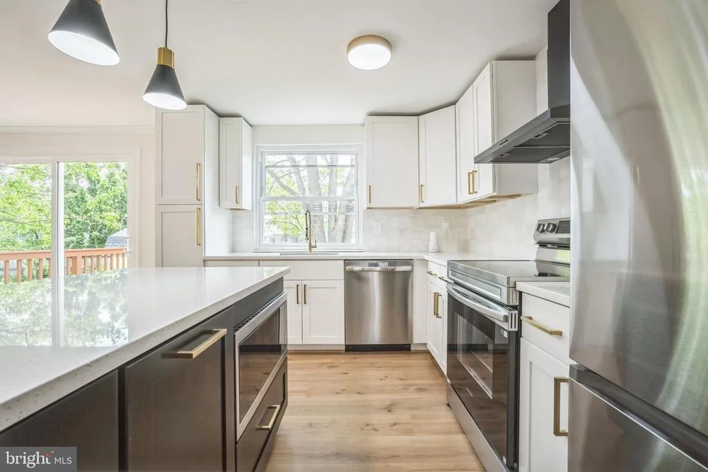 Photo of 1797 VALLEYSIDE DRIVE