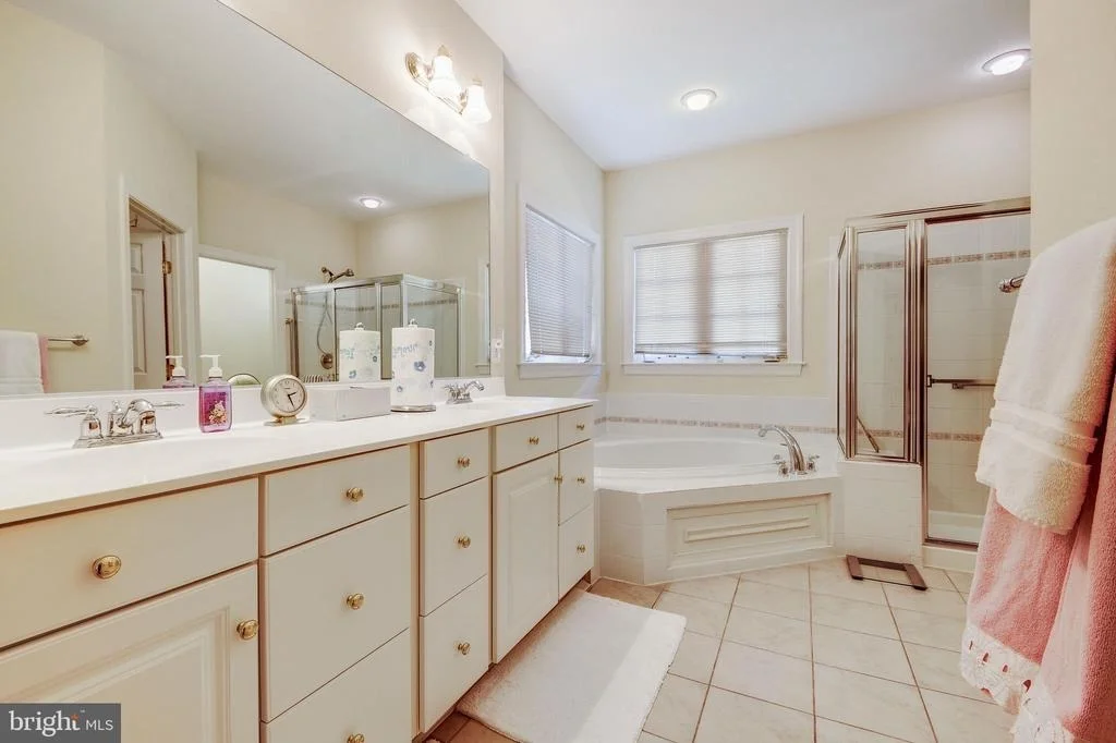Photo of 3804 GLEN EAGLES DRIVE
