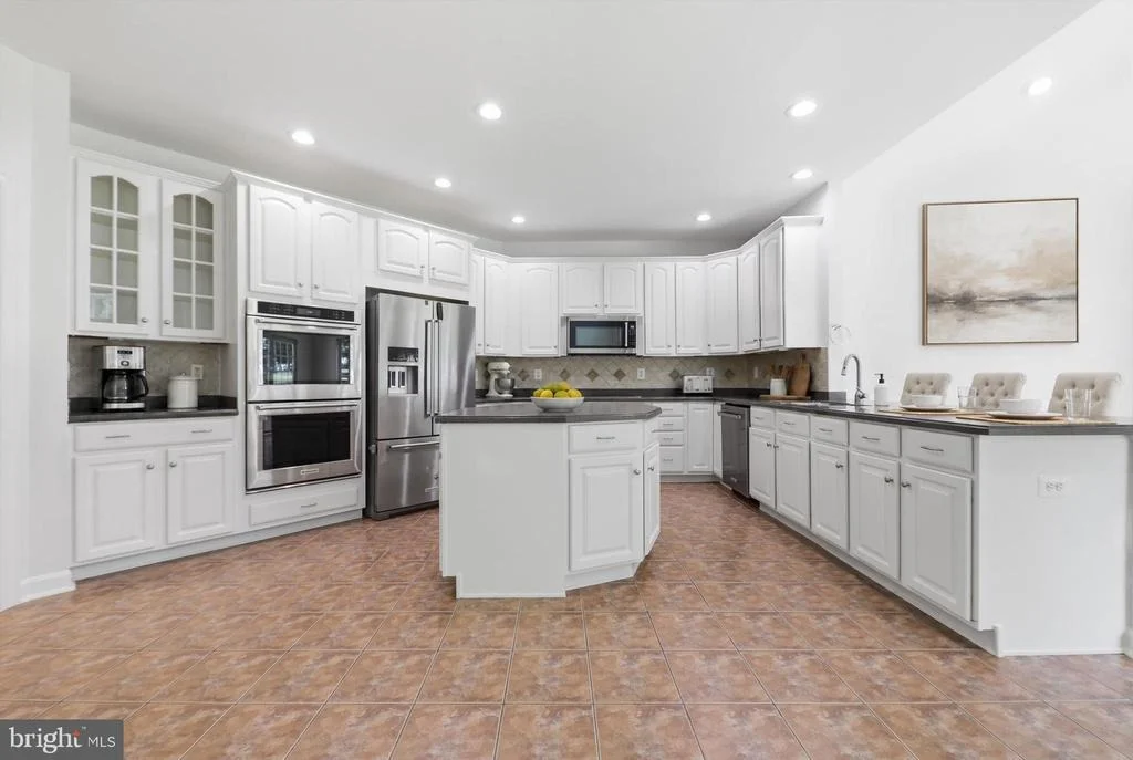 Photo of 411 GLENBROOK DRIVE