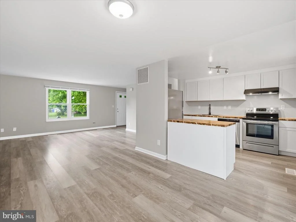 Photo of 358 PROSPECT BOULEVARD