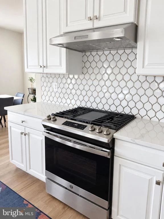Photo of 23656 EVERETT VALLEY DRIVE