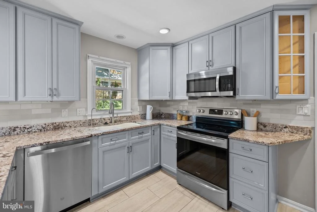 Photo of 9556 PINE BOUGH PLACE