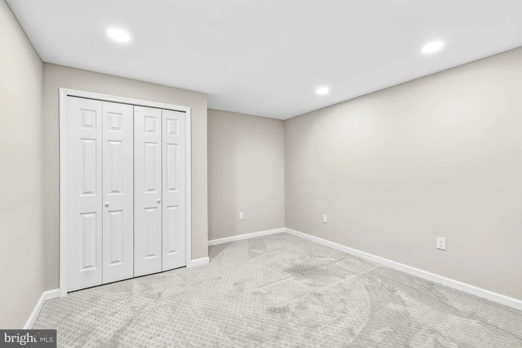 Photo of 1341 CROCKETT LANE
