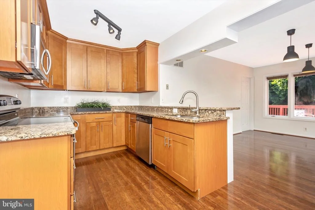 Photo of 1304 WINDHAM LANE