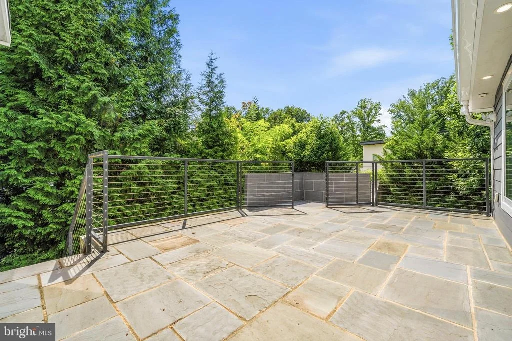 Photo of 9416 HOLBROOK LANE