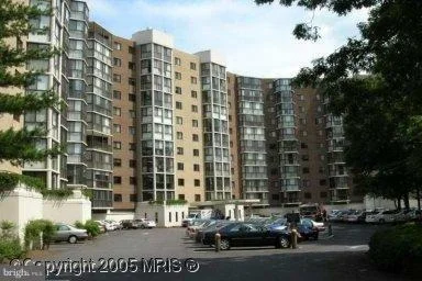 Photo of Unit 2115 at 15107 INTERLACHEN DRIVE
