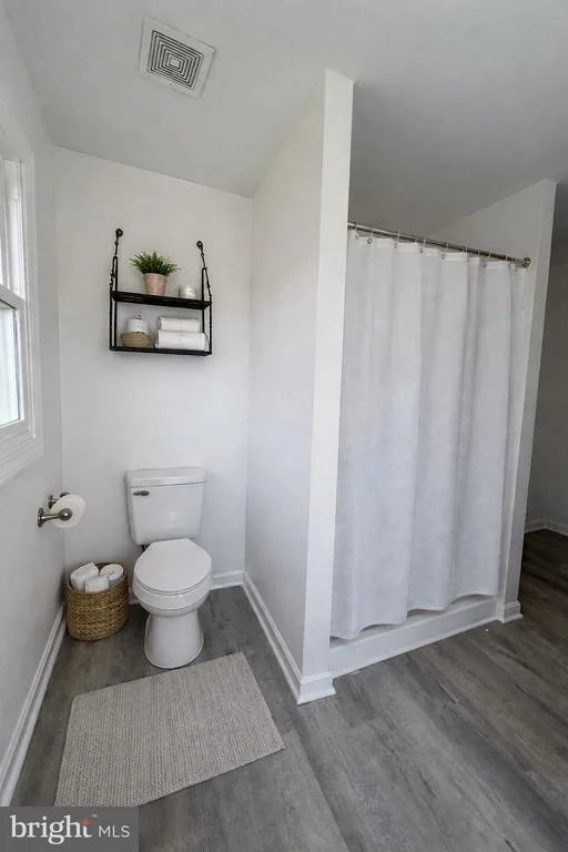 Photo of 15604 GLEN ELLA
