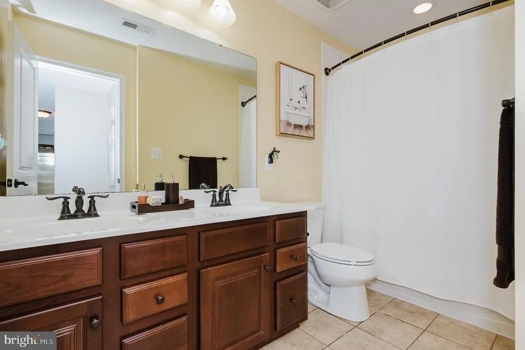 Photo of 744 FALCON LANE