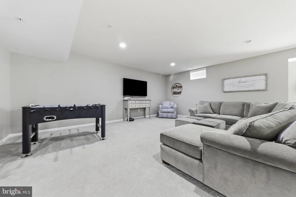 Photo of 4369 SHAMROCK DRIVE