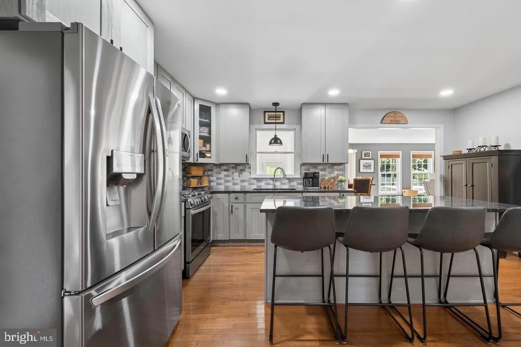 Photo of 3355 WESTPORT DRIVE