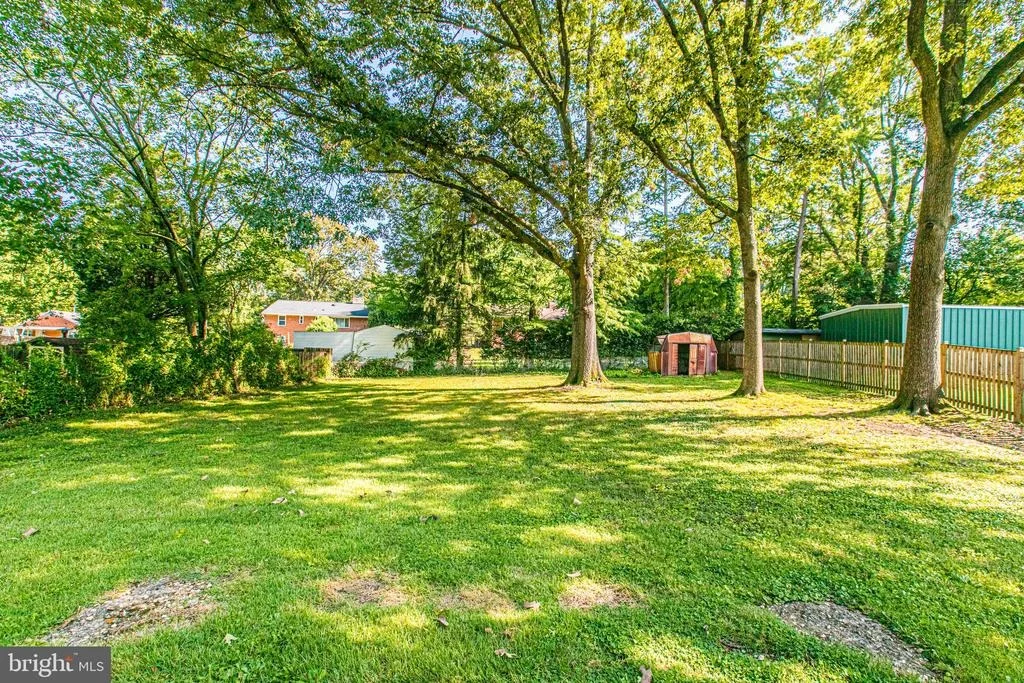 Photo of 7420 AXTON
