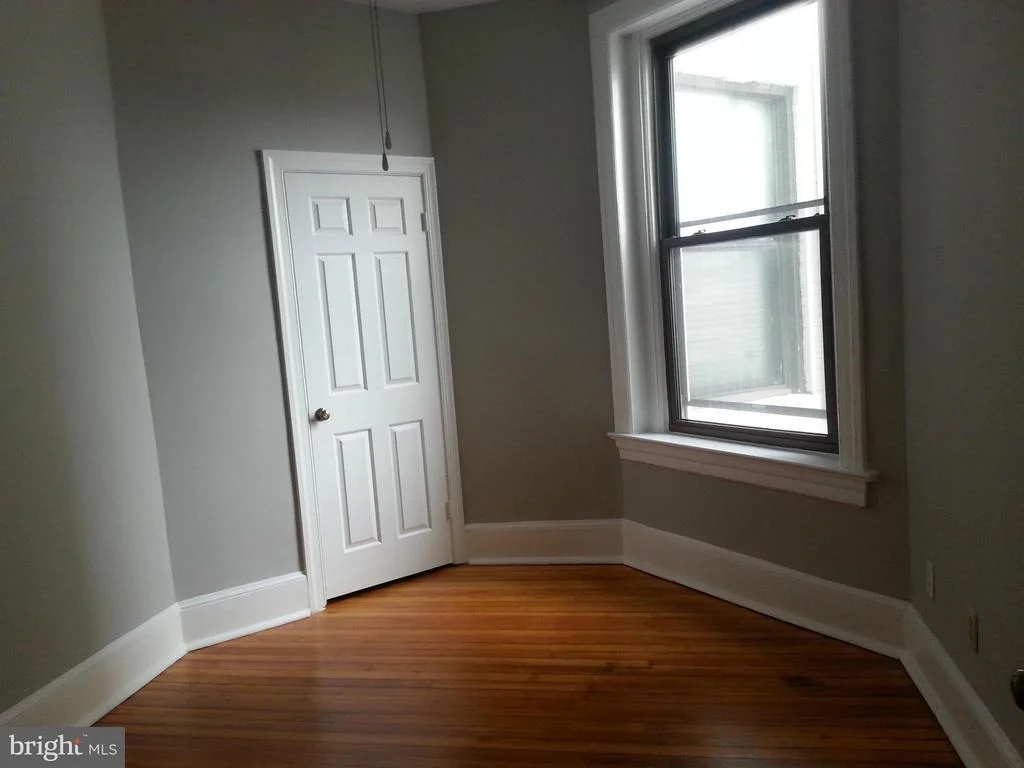 Photo of Unit 301 at 520 E STREET NE