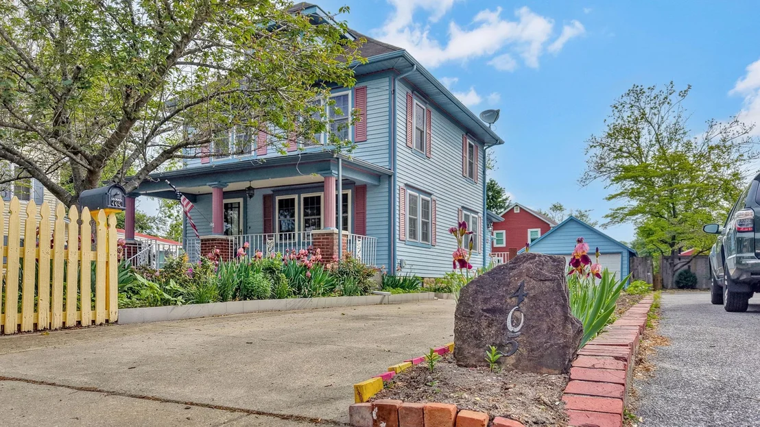 Photo of 405 UNION STREET
