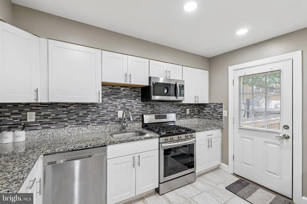 Photo of Unit 4C at 8144 IMPERIAL DRIVE