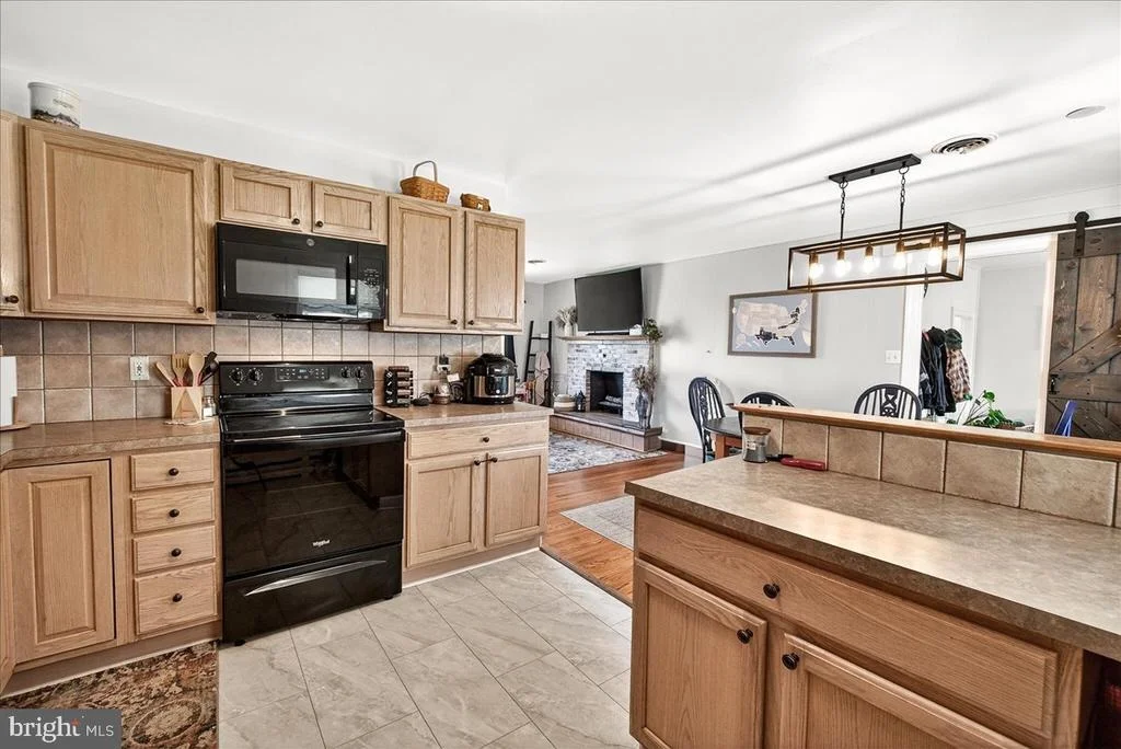 Photo of 106 HARVARD ROAD
