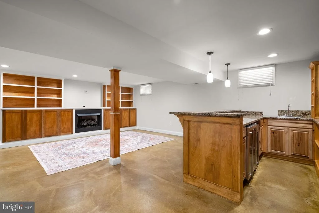 Photo of 8780 TERESA LANE