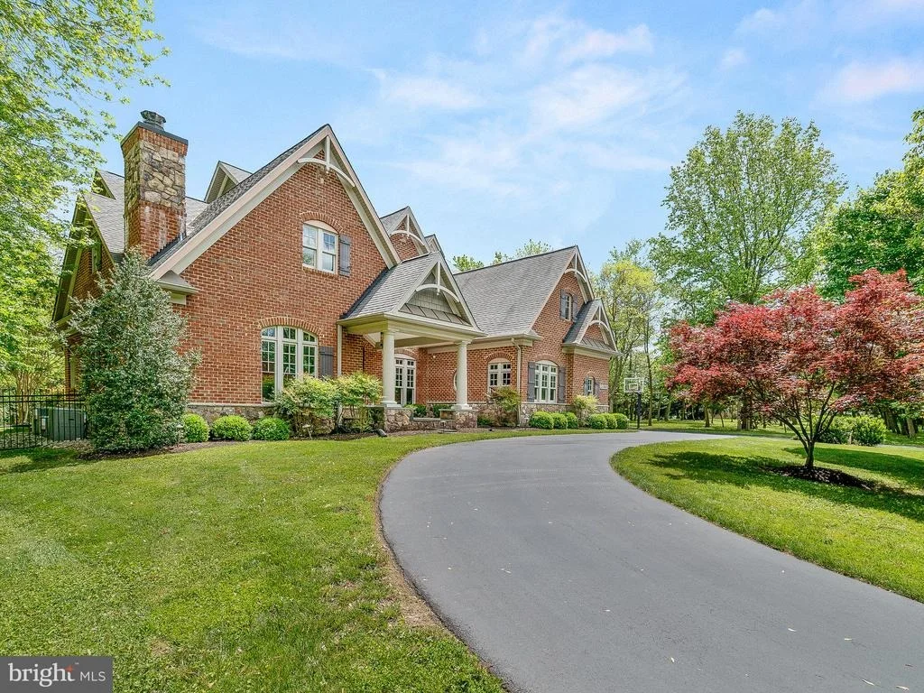 Photo of 21001 DELTA DRIVE