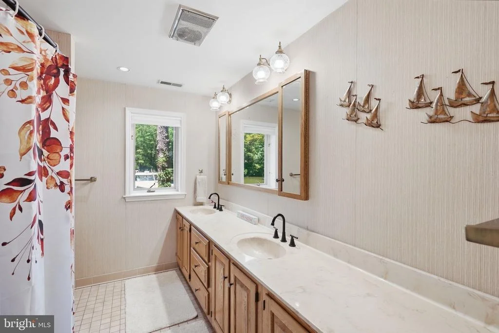Photo of 750 LEVELGREEN RD.