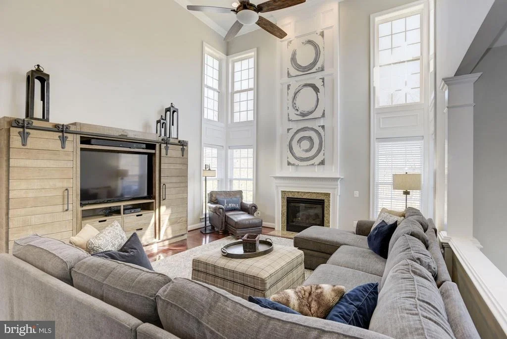 Photo of 41371 SILVERSIDE DRIVE