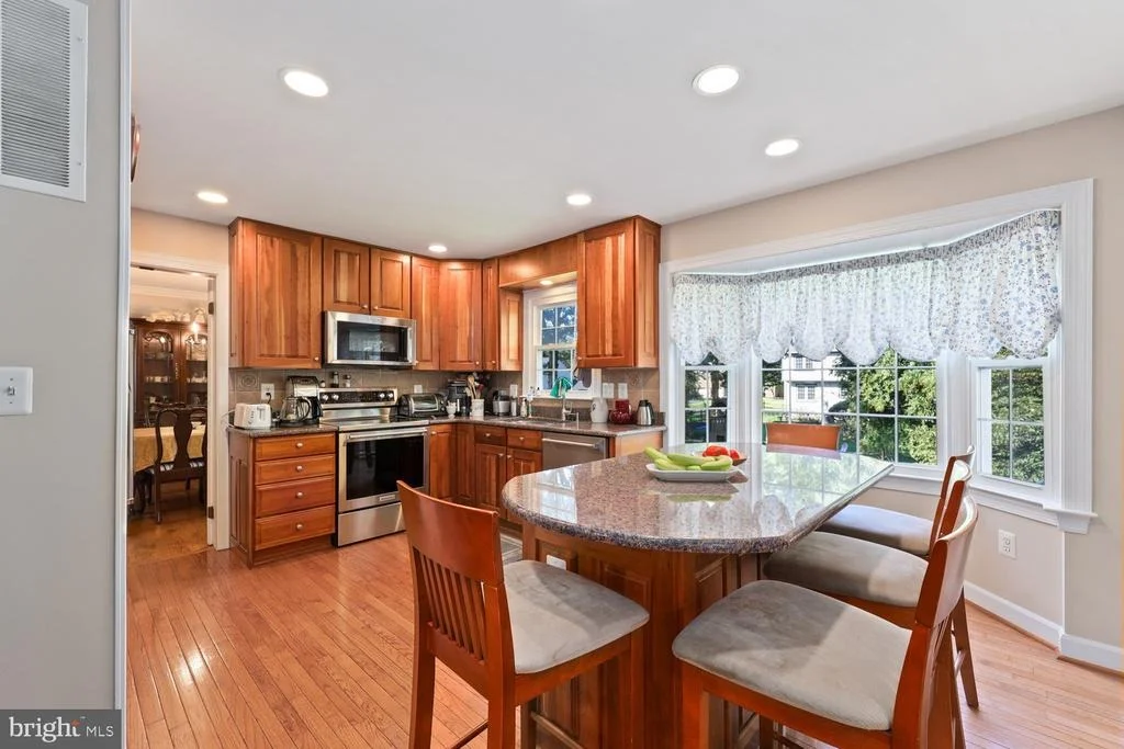 Photo of 10221 EAGLE LANDING COURT