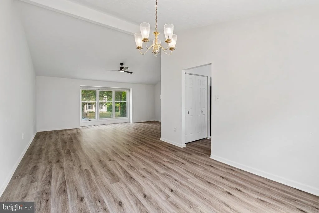 Photo of 3049 MEMORY LANE