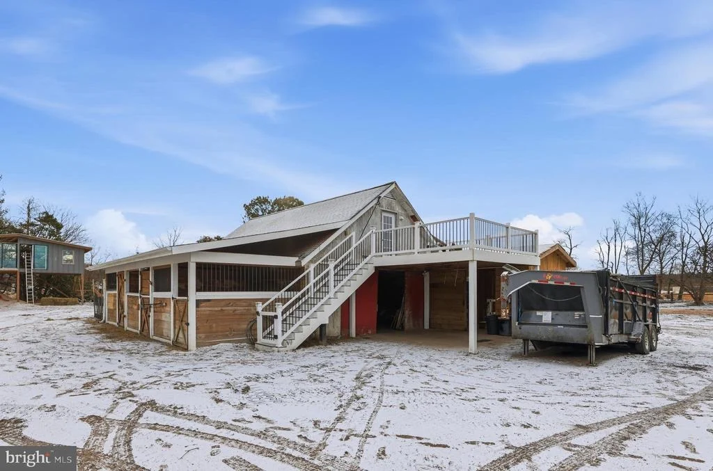 Photo of 20915 DOVER BRIDGE ROAD