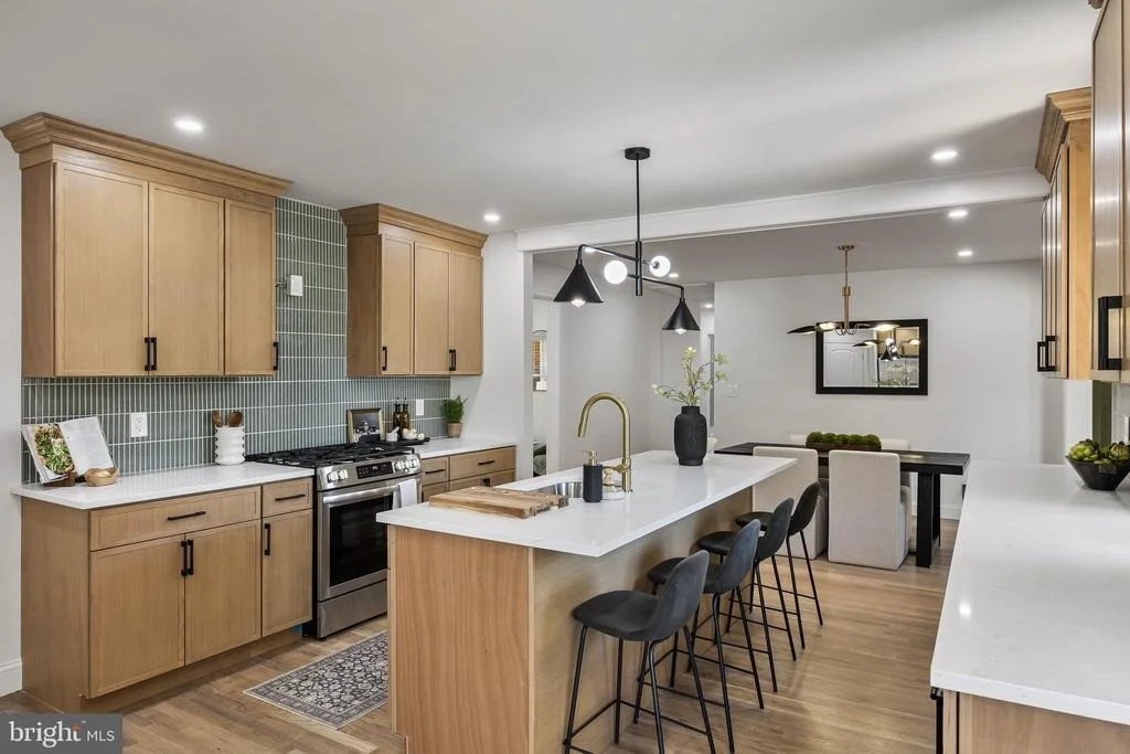Photo of 206 HAMPTON ROAD