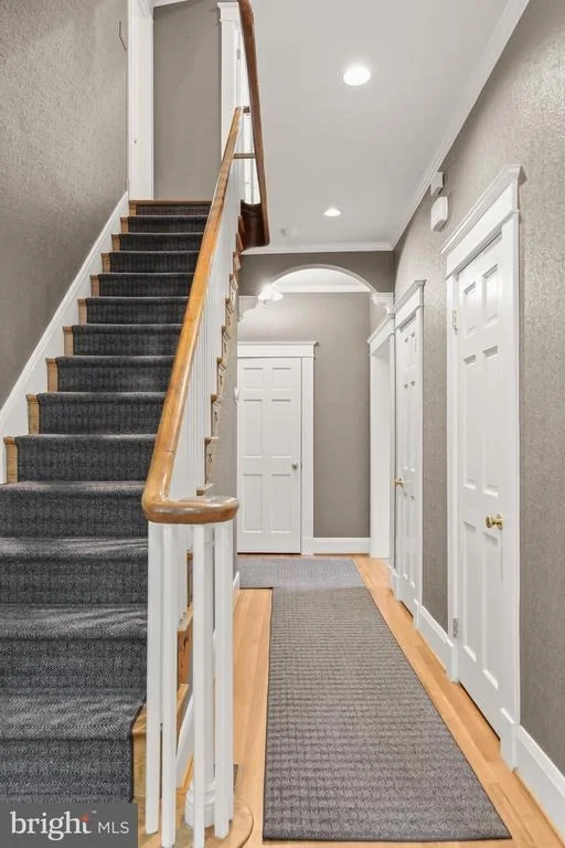 Photo of 210 NORTHFIELD PLACE