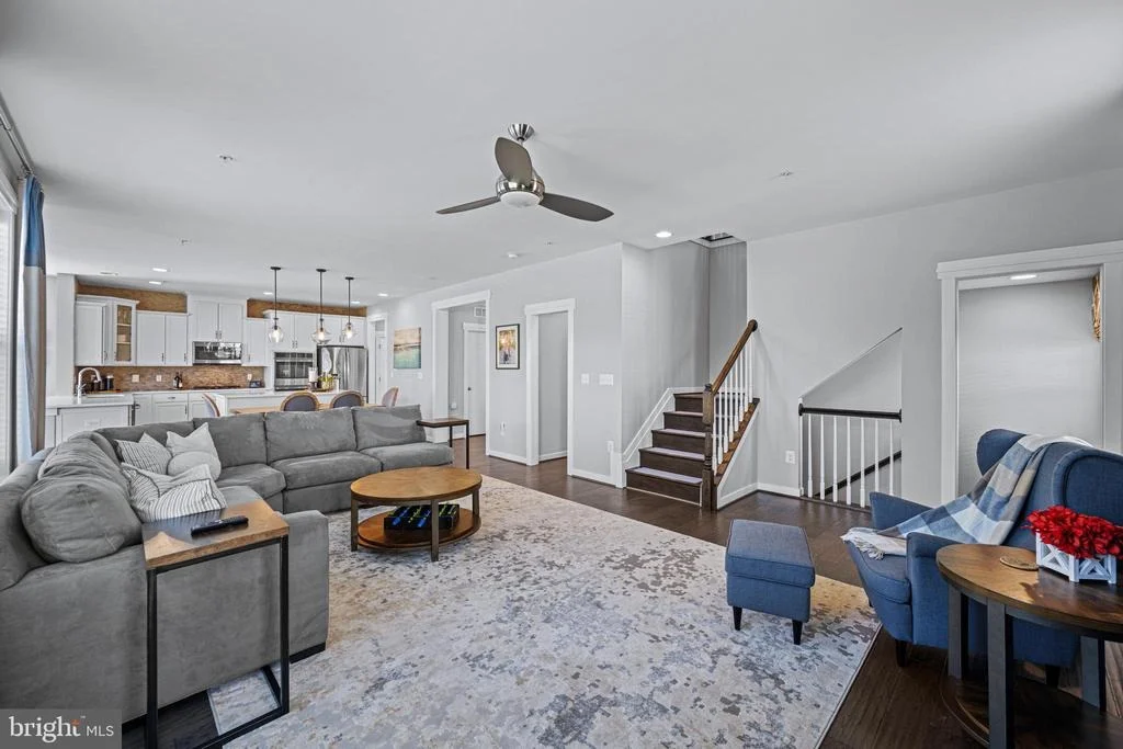 Photo of 2419 MACALLISTER LANE