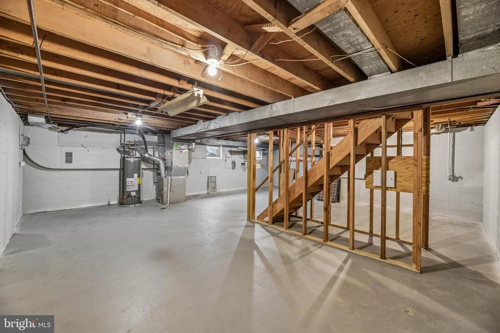 Photo of 8839 TUCKERMAN LANE