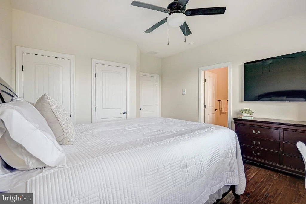 Photo of 1233 BUNKER HILL ROAD