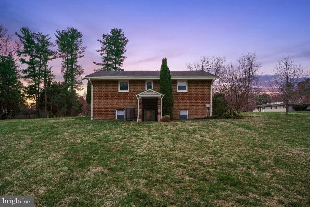 Photo of 1800 GAYFIELDS DRIVE