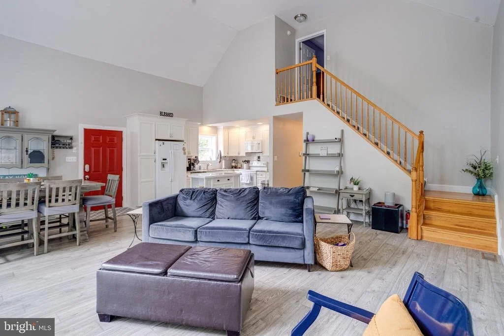 Photo of 44 ALGONQUIN DRIVE