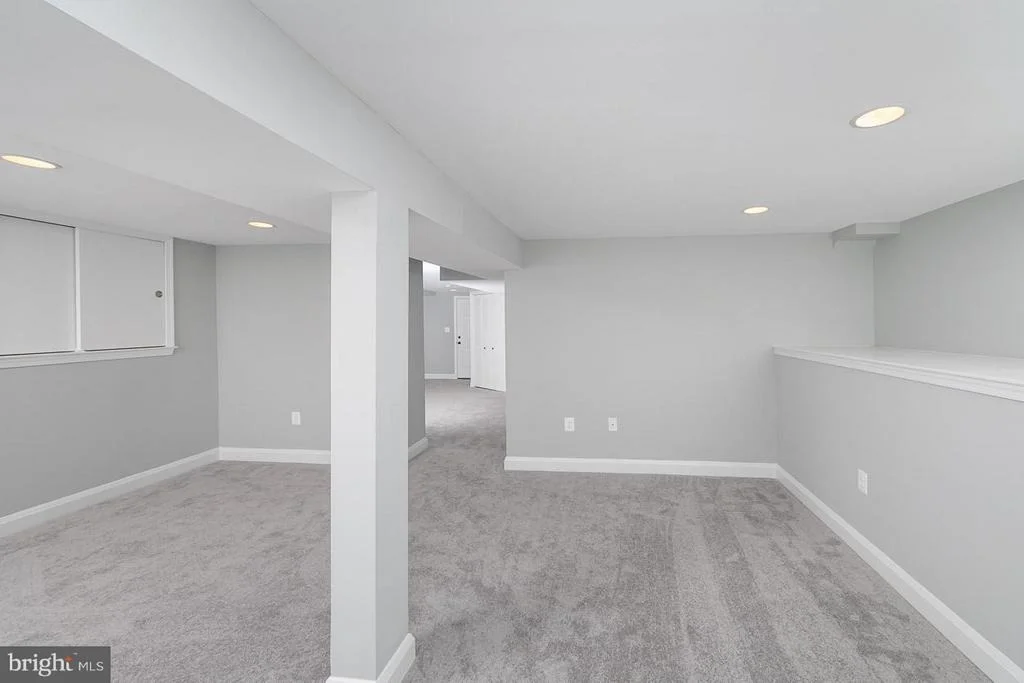 Photo of 1305 HEATHER HILL ROAD
