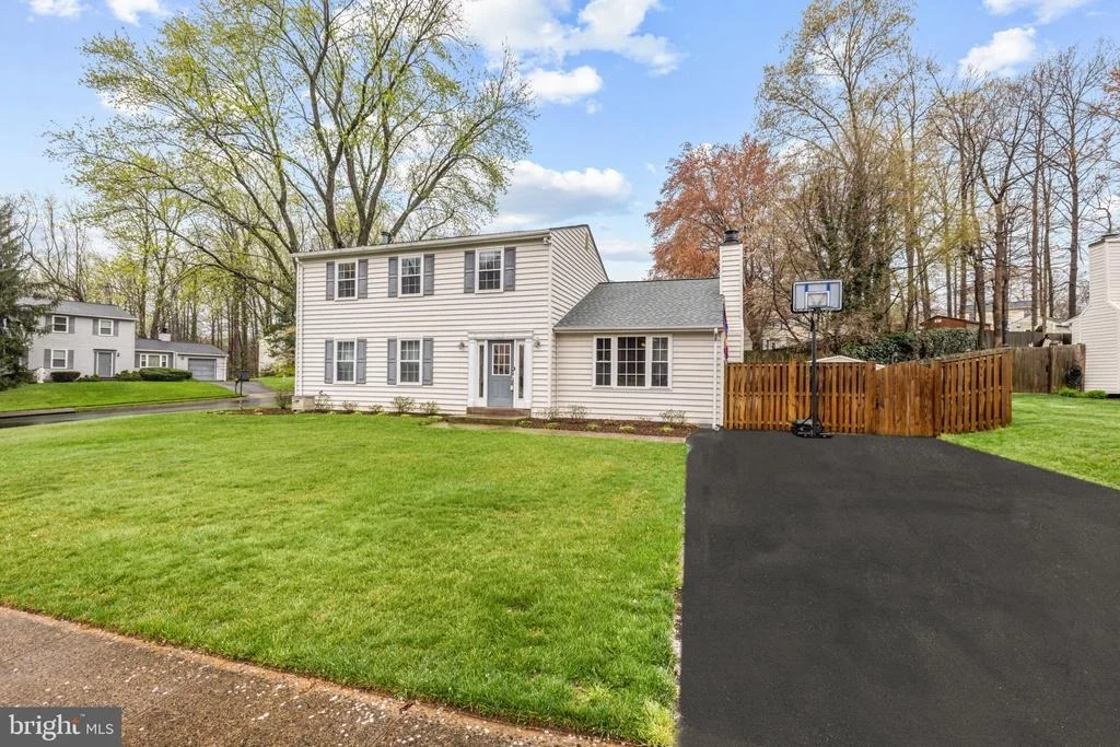 Photo of 9757 TURNBUCKLE DRIVE