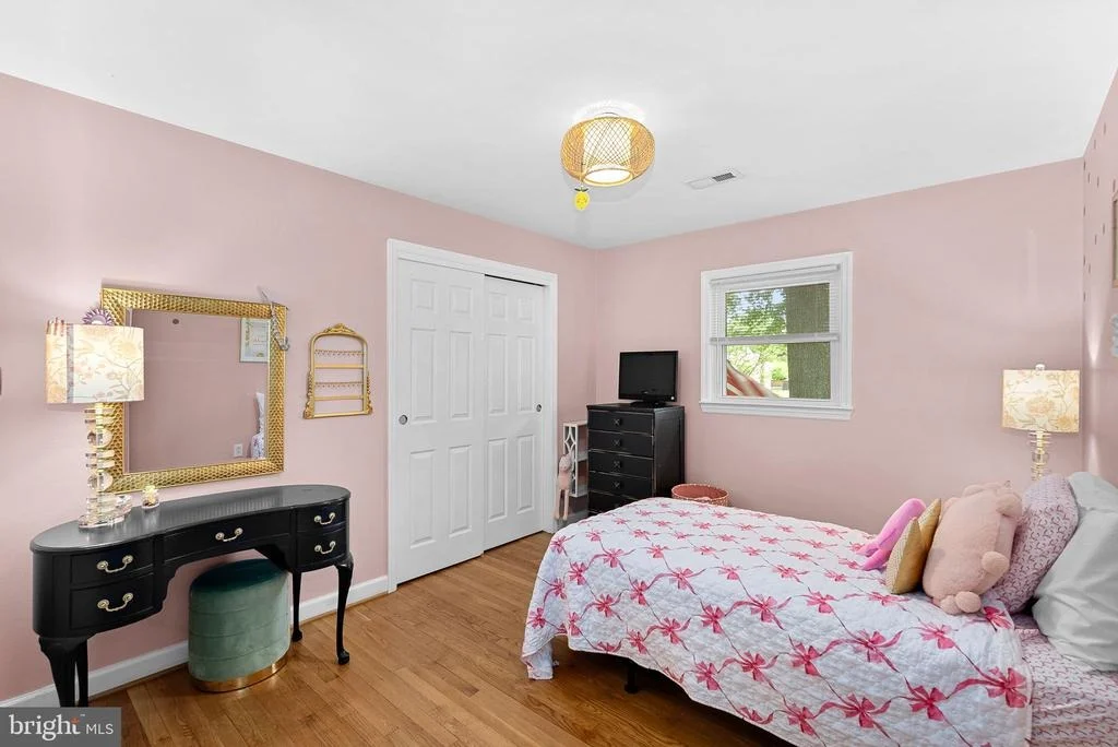 Photo of 10 HAMILTON TERRACE DRIVE